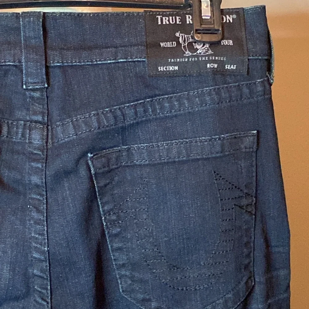 NWT True Religion 'Rocco' Relaxed Skinny Jeans in Dark Blue Denim (34W x 34L)